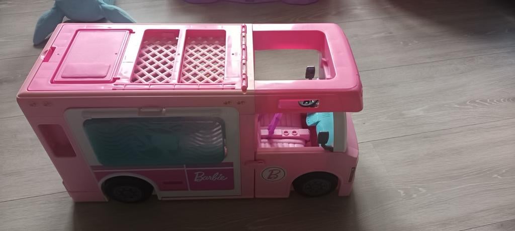 Barbie Camper - Zo Goed Als Nieuw!, Kinderen en Baby's, Speelgoed | Poppen, Ophalen of Verzenden, Zo goed als nieuw, Barbie