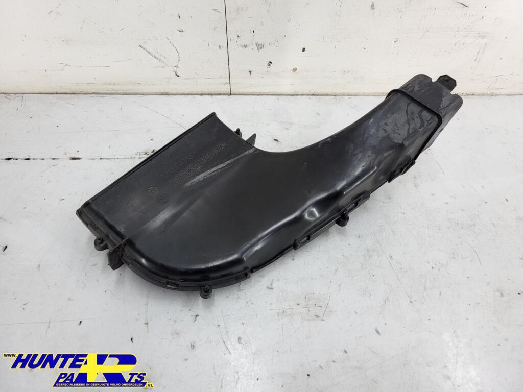 Luchtgeleiding Volvo V40 II  ('12-'19) 31338658, Gebruikt, Volvo, Volvo