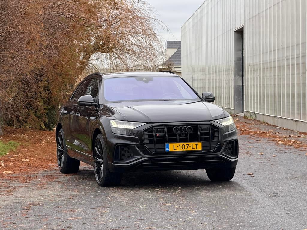 Audi Q8 SQ8 Quattro 507PK Tiptronic 2021 Zwart - BTW AUTO, Auto's, Automaat, 2245 kg, 508 pk, Zwart