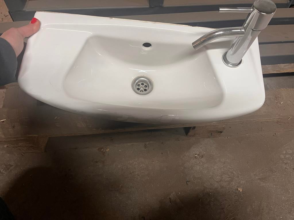 Toilet fonteintje, Ophalen, Gebruikt, Toilet