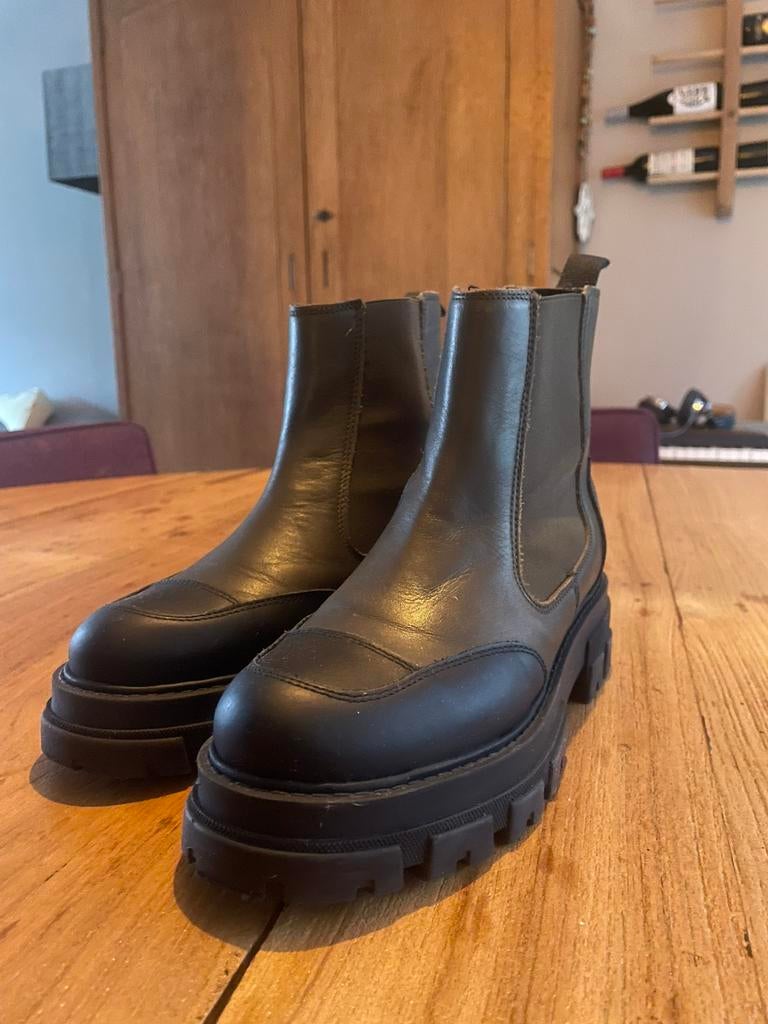 Halve laarsjes Summum kaki mt38, Kleding | Dames, Schoenen, Ophalen of Verzenden, Zo goed als nieuw, Groen