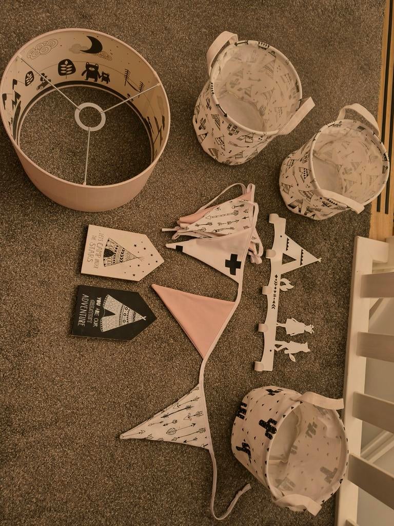 Tipi Kinderkamer Accessoires Set - Roze, Wit, Zwart, Ophalen of Verzenden, Zo goed als nieuw, Lamp