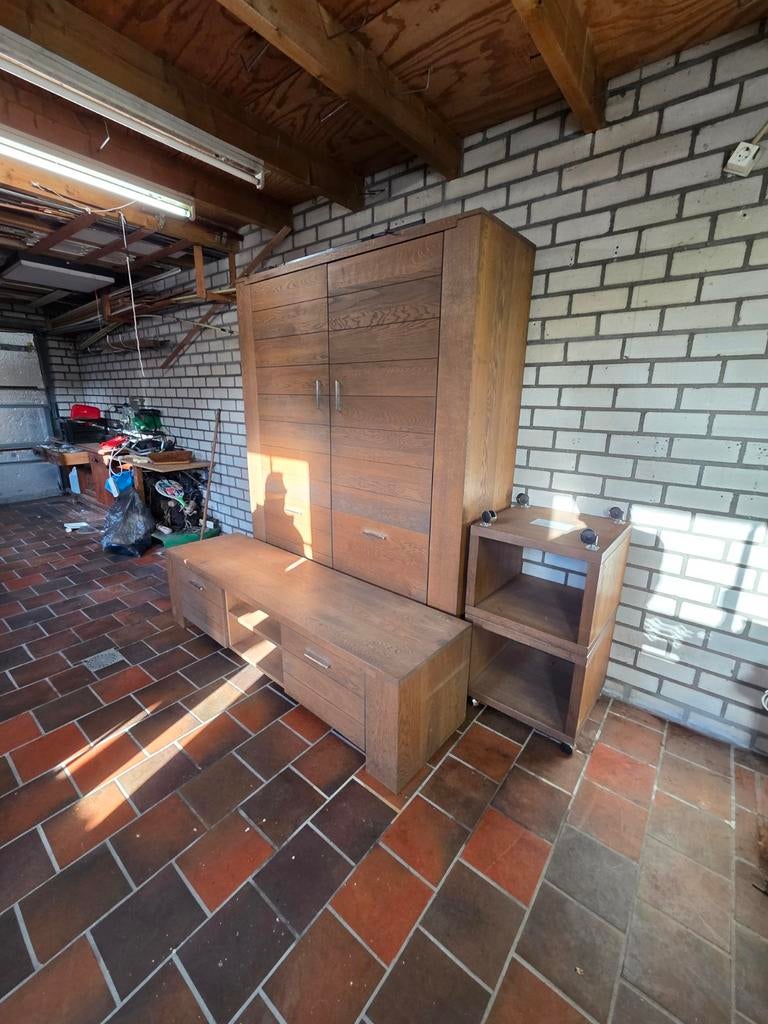 Complete woonkamer inrichting kast, tv meubel en tafeltj, Ophalen