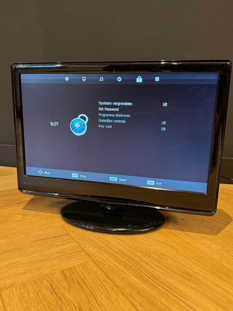19 inch LCD TV met DVD Speler - Caravan/Kinderkamer, Overige merken, Gebruikt, 50 Hz, Ophalen of Verzenden
