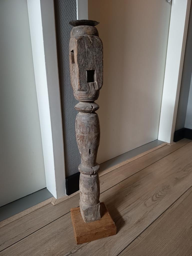 Grote oud houten kandelaar, Ophalen, Hout, Minder dan 25 cm
