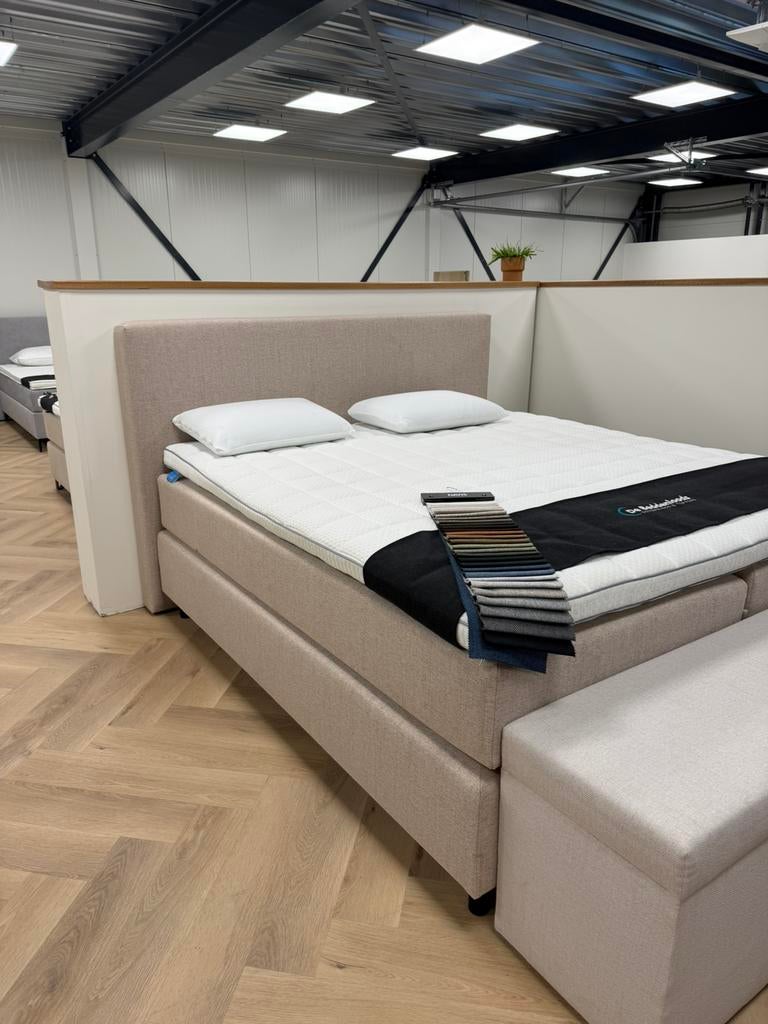 Boxspring beige 180x200 bed beige zandkleur 180200, Huis en Inrichting, Slaapkamer | Boxsprings, Verzenden, Zwart, 200 cm, Nieuw