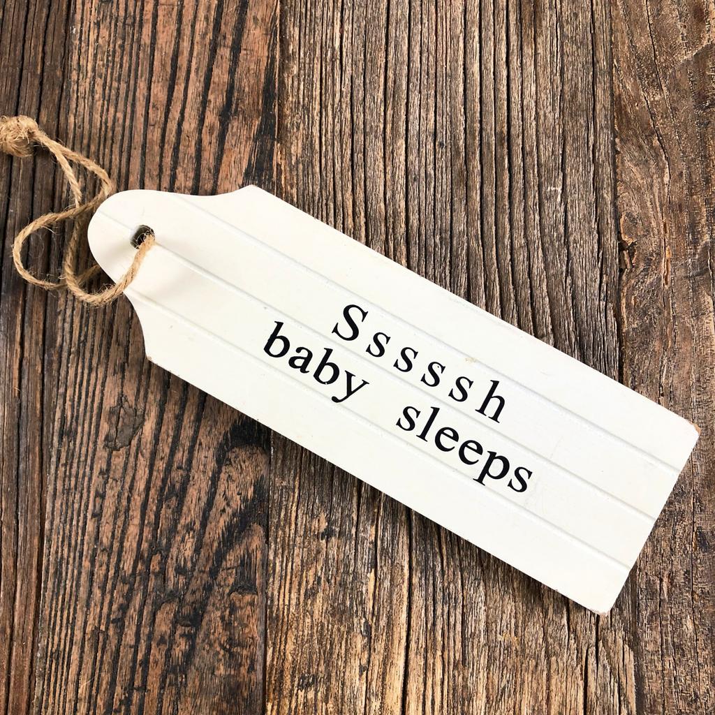 Riviera Maison Decoratiebord hanger - ssssh Baby Slaapt, Ophalen of Verzenden, Gebruikt