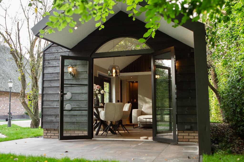chalet, bijgebouw, recreatiewoning, tiny house, B&B, Caravans en Kamperen, Stacaravans, Solidechalet.nl, Info@solidechalet.nl