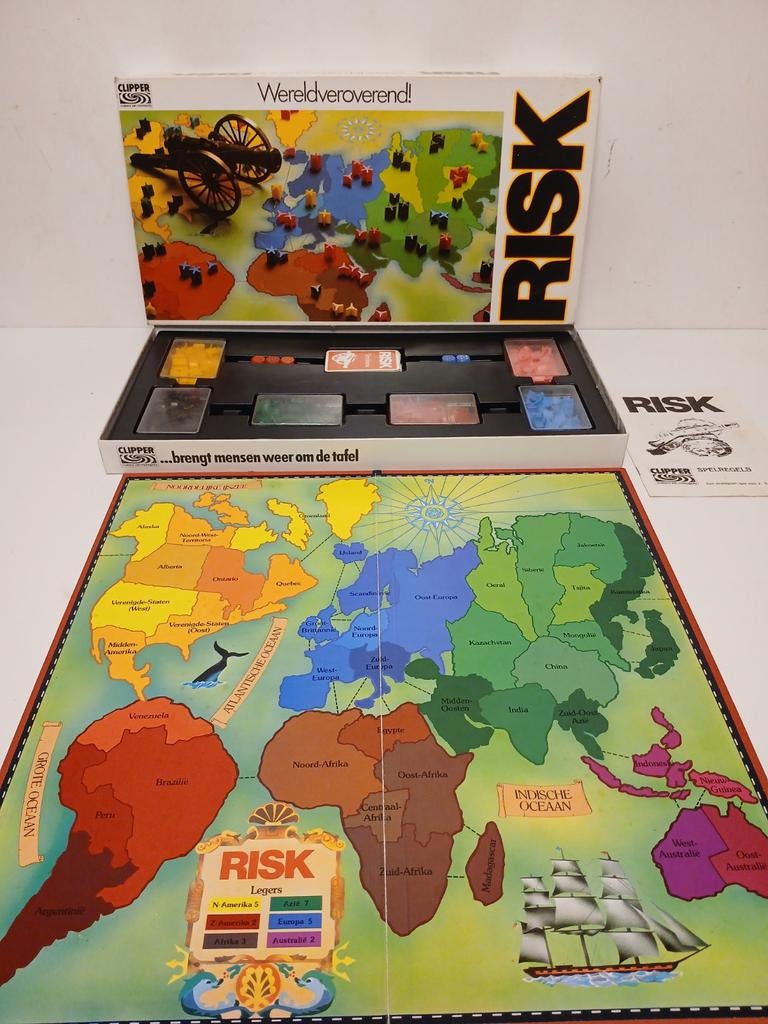 Vintage risk witte doos clipper, Hobby en Vrije tijd, Gezelschapsspellen | Bordspellen, Ophalen of Verzenden