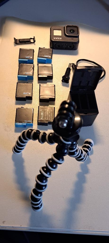GoPro Hero 8 black + bijbehorende accessoires, Audio, Tv en Foto, Actiecamera's, Ophalen, Zo goed als nieuw, GoPro