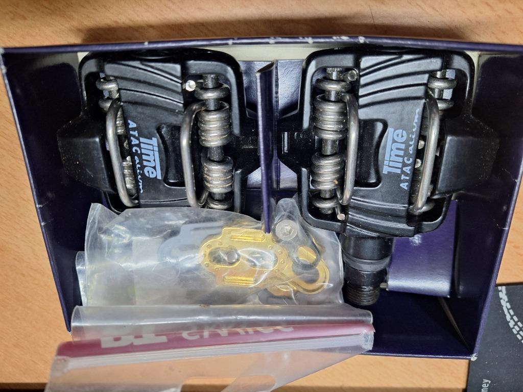 time atac alium clipless pedalen, Fietsen en Brommers, Ophalen of Verzenden, Nieuw, Crankstel of Pedalen