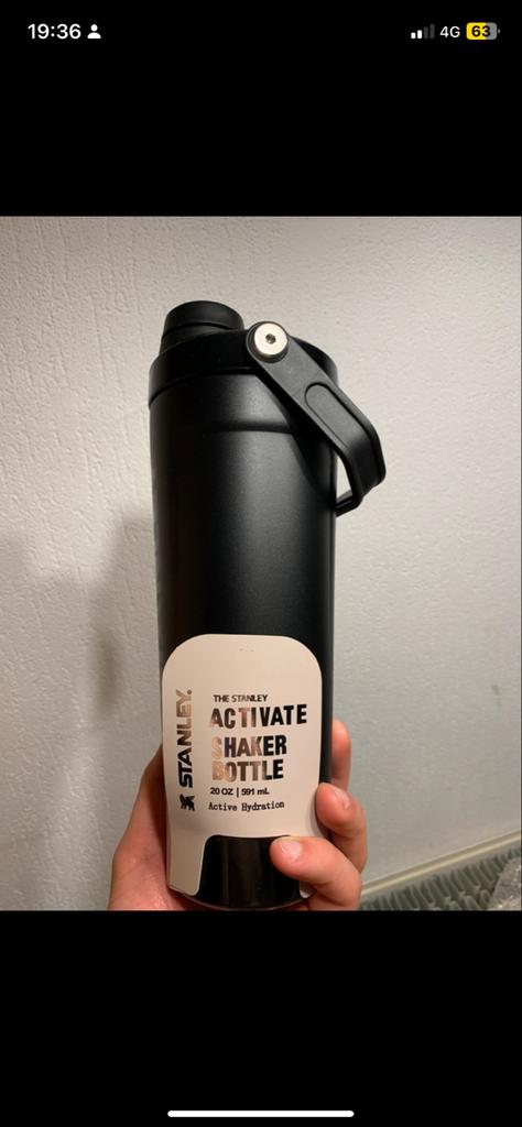 Stanley Activate Shaker Bottle - Nieuwstaat, Sport en Fitness, Bidons, Nieuw, Ophalen of Verzenden