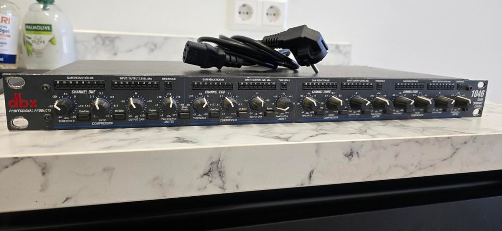 Dbx 1046 quad compressor/limiter, Ophalen of Verzenden, Gebruikt