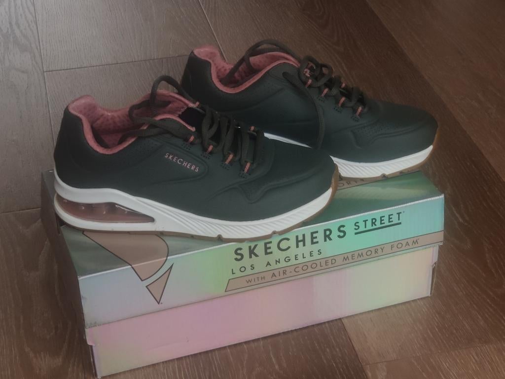 Skechers Uno 2 Sneakers Maat 36 - Nieuw, Skechers, Nieuw, Ophalen of Verzenden, Sneakers of Gympen