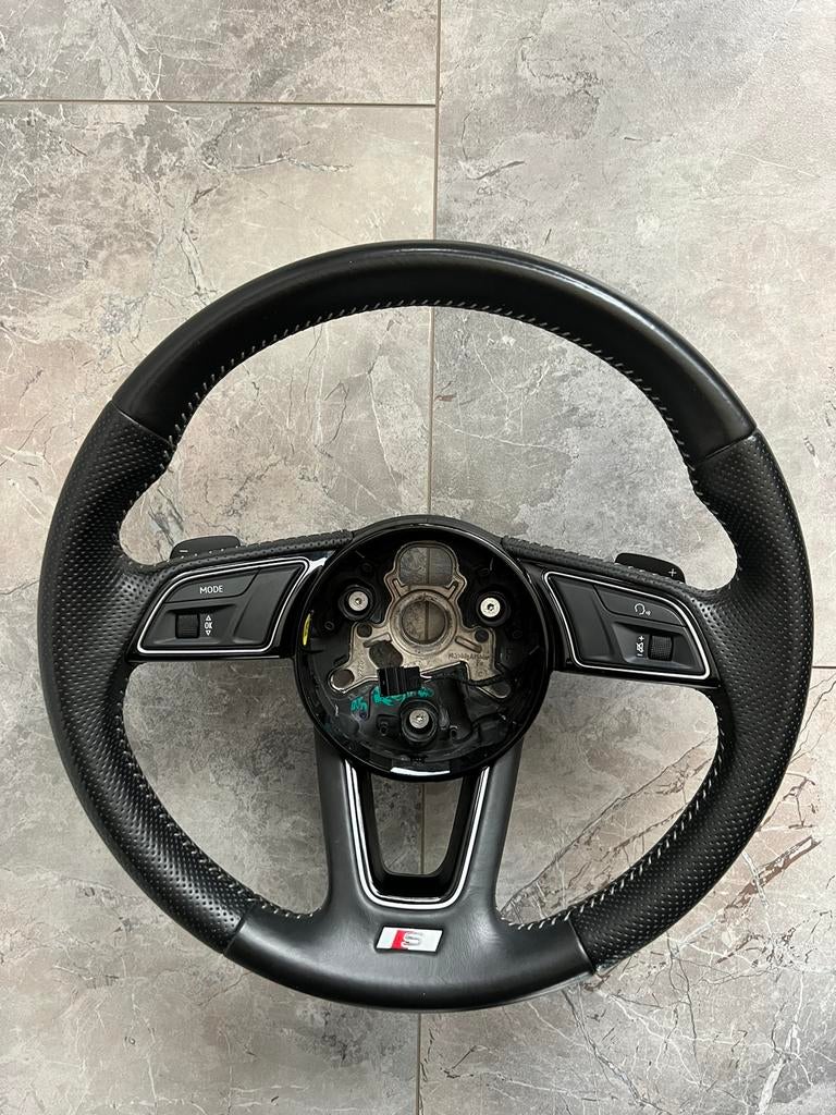 Audi S-line sport stuur met flippers- A4 S4 RS4 A5 S5 RS5 B9, Auto-onderdelen, Besturing, Ophalen of Verzenden, Nieuw, Audi