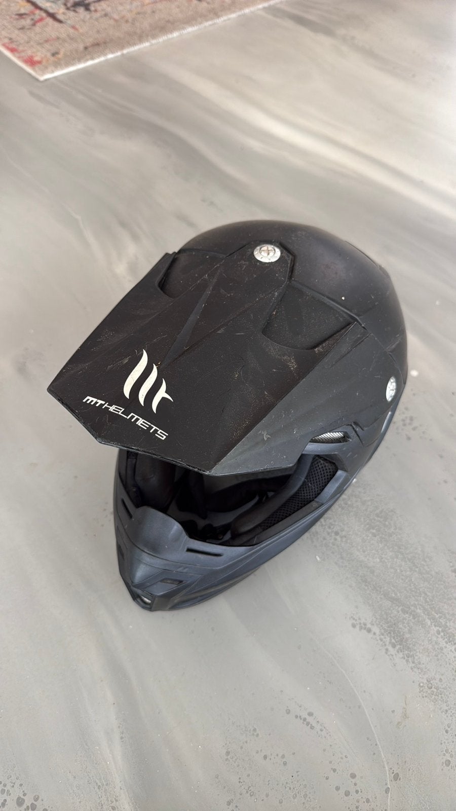 Cross helm mt helmets, Ophalen of Verzenden, Zo goed als nieuw
