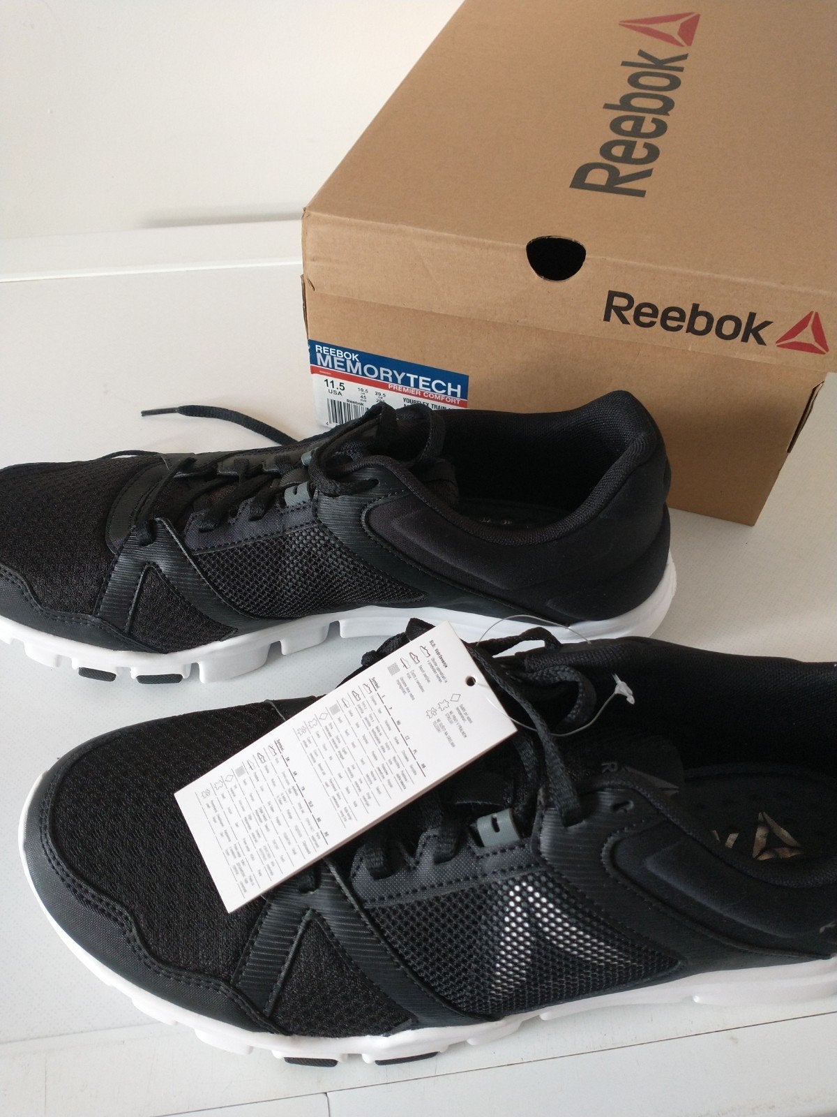 Nieuwe Reebok sneakers. Maat 45., Kleding | Heren, Zwart, Nieuw, Ophalen of Verzenden, Sneakers of Gympen