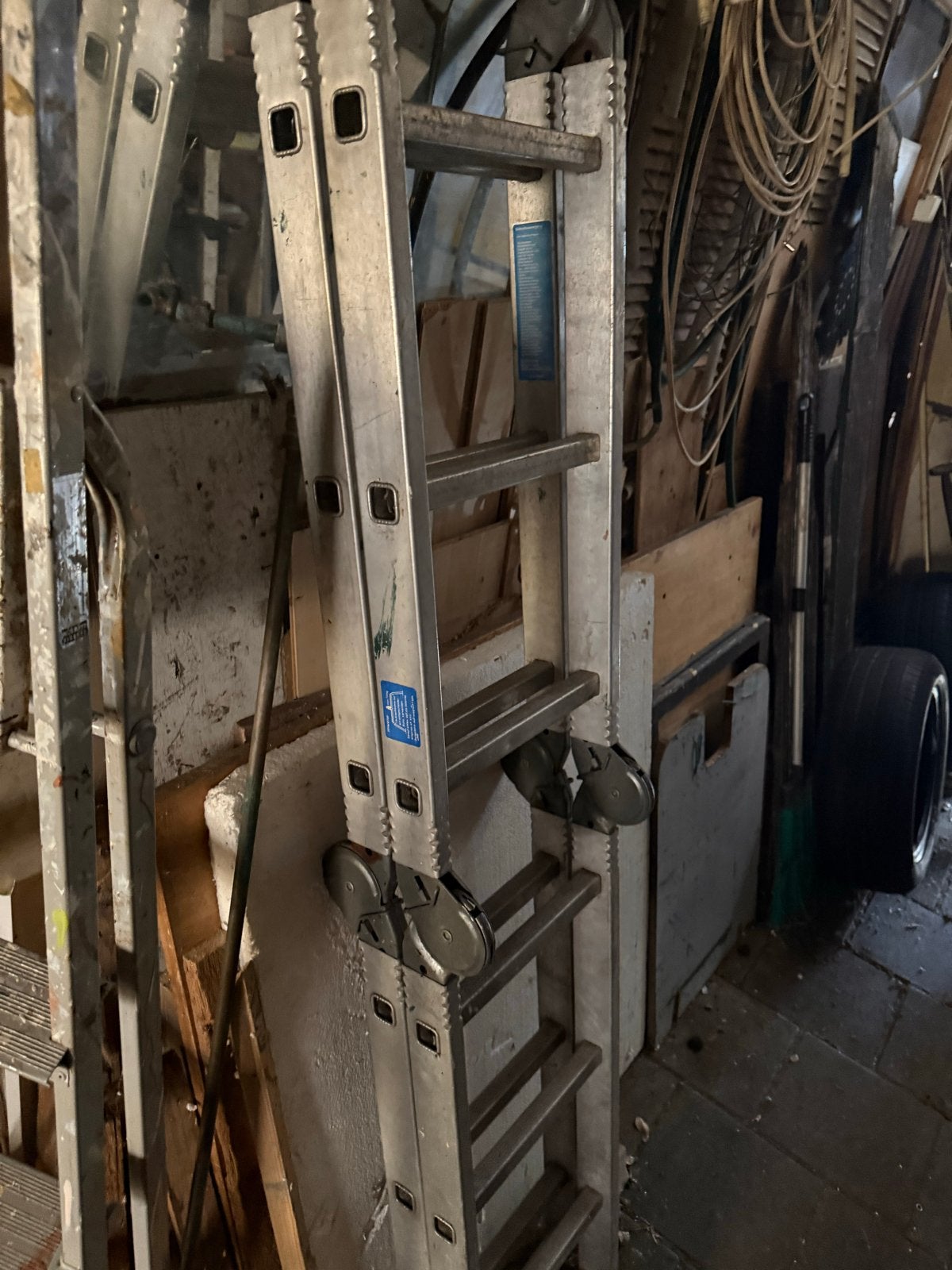 Gebruikte uitschuifbare ladder, Gebruikt, Ophalen of Verzenden, Ladder, Opvouwbaar of Inschuifbaar