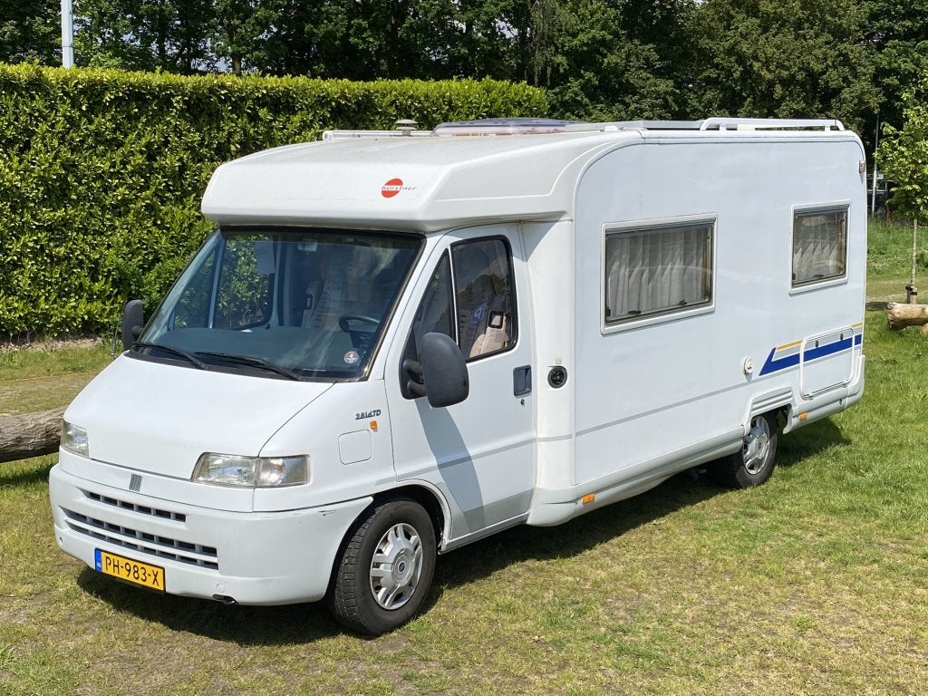 Bürstner harmony t T604 (1066682), Raamblindering, Particulier, Bürstner, 6 tot 7 meter