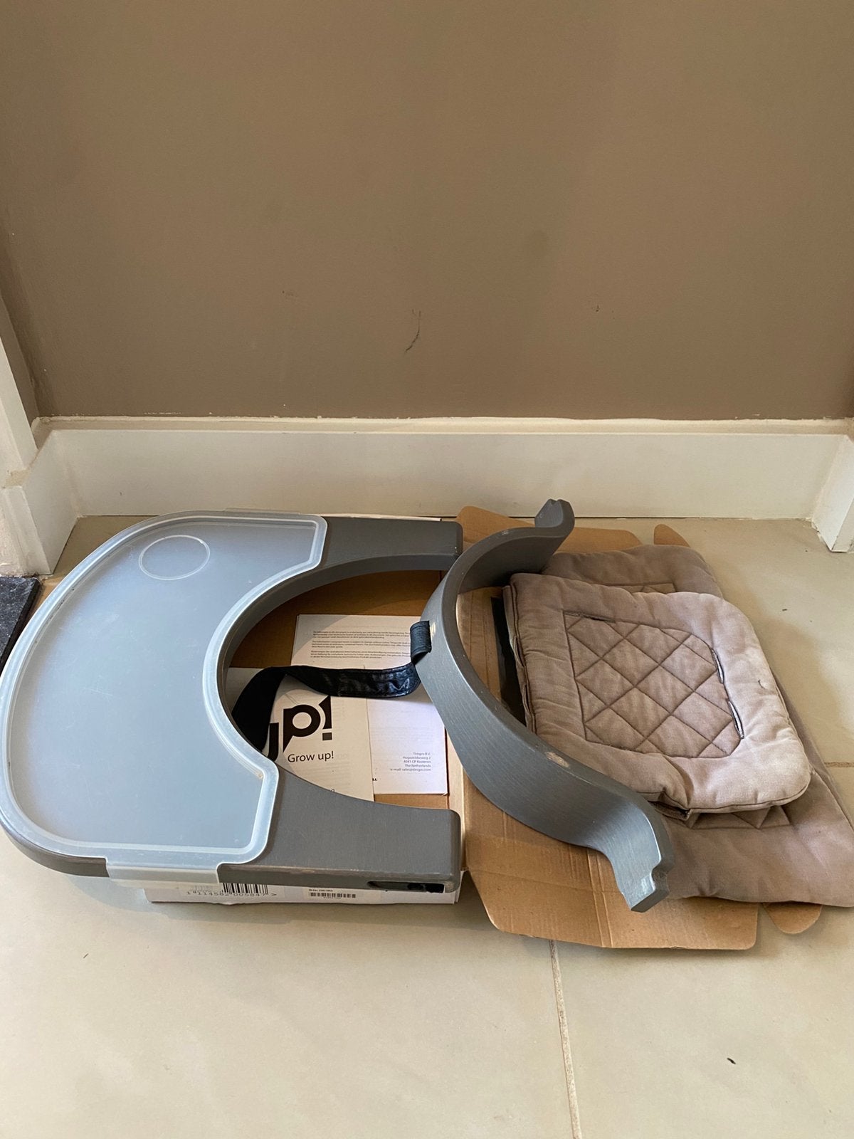 Kidsmill up babyset + eetblad + kussenset, Kinderen en Baby's, Ophalen of Verzenden, Gebruikt, Meegroeistoel, Afneembaar eetblad