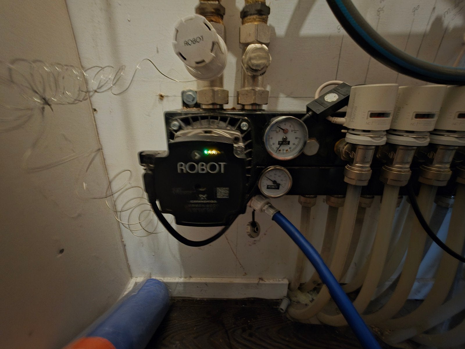 Robot standaard 12 groepen verdeler vloerverwarming, Ophalen of Verzenden, Gebruikt