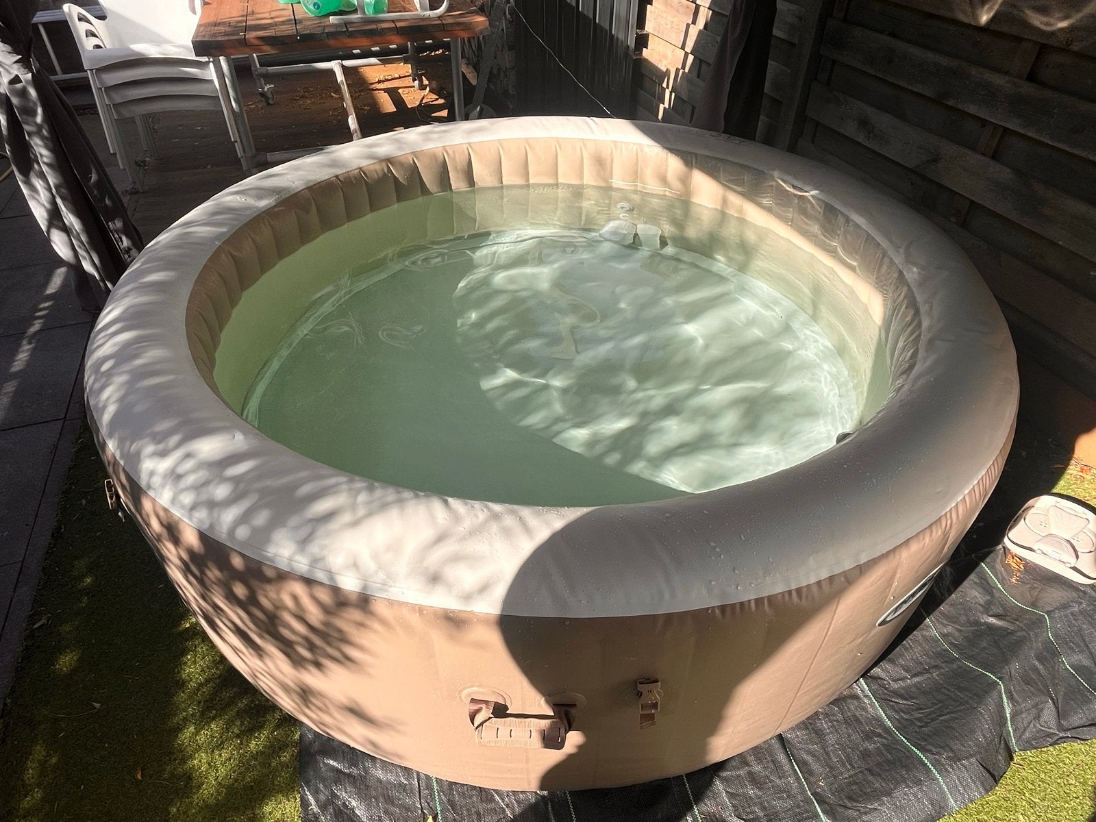 Opblaasbare Purespa Jacuzzi met Gazebo tent !, Ophalen of Verzenden, Gebruikt, Afdekzeil, Opblaasbaar