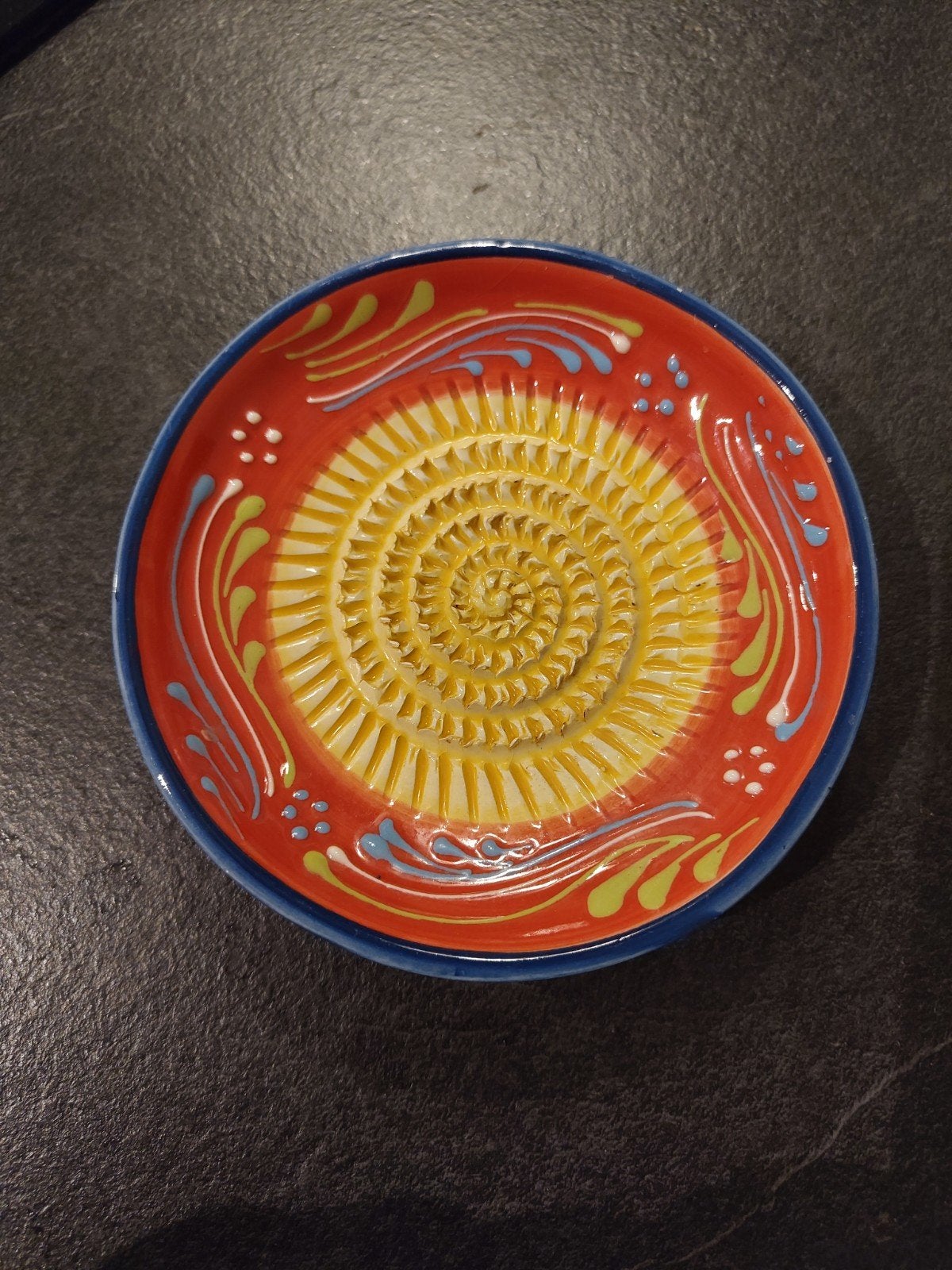 Ceramic grater plate / keramische rasp, Huis en Inrichting, Keuken | Servies, Ophalen, Zo goed als nieuw, Overige stijlen