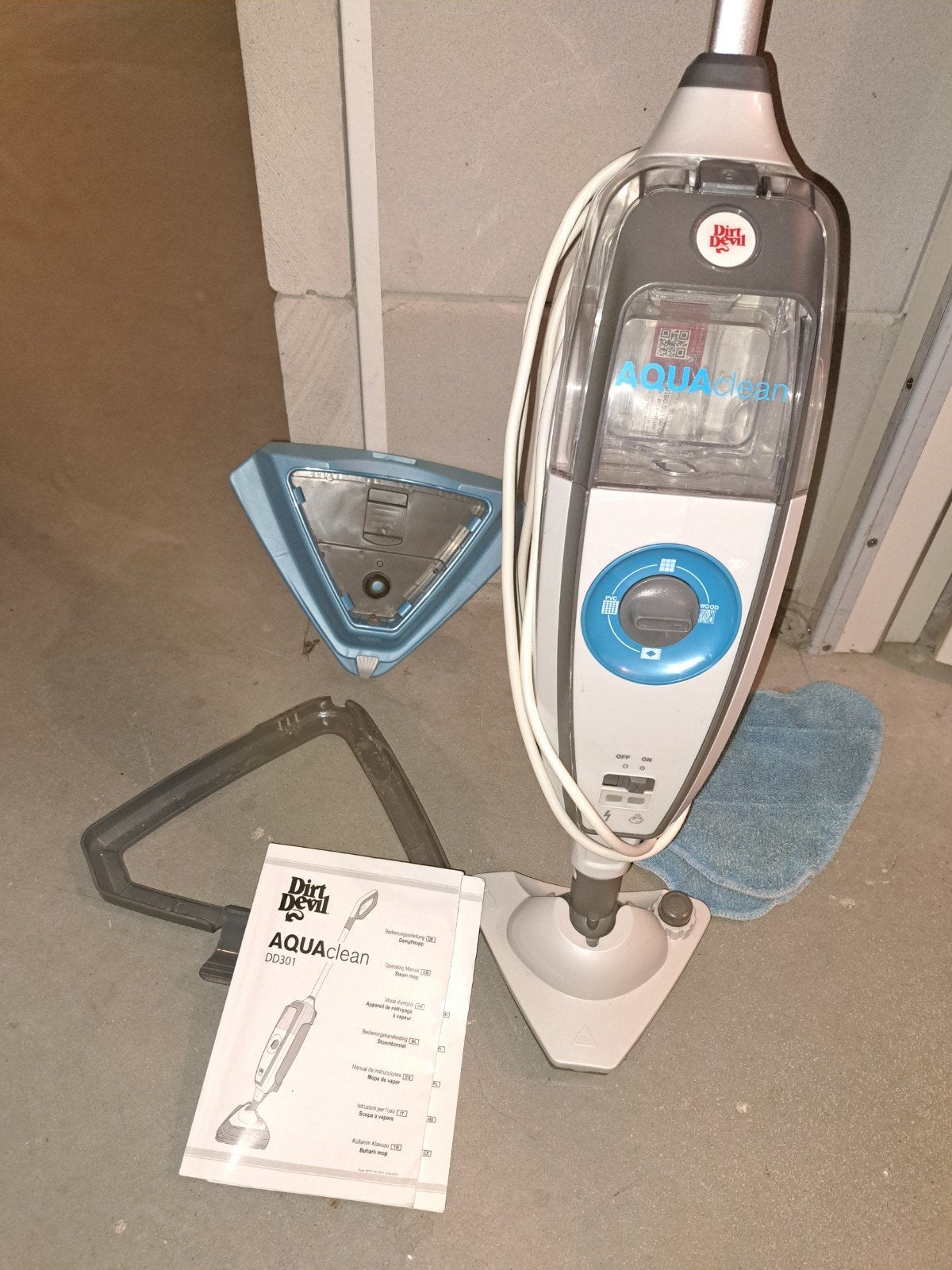 Dirt Devil stoomapparaat met bijbehorende accessoires, Ophalen, Zo goed als nieuw, Stoomreiniger, Overige merken