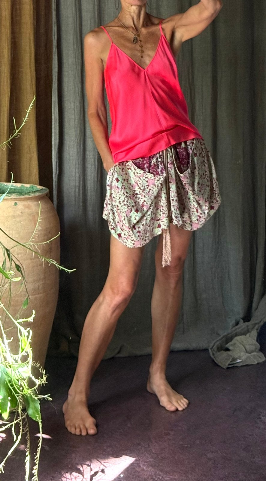 Zijden shorts Yvonne S vib uniek nw 579 netaporter 36/38, Kleding | Dames, Broeken en Pantalons, Ophalen of Verzenden, Zo goed als nieuw