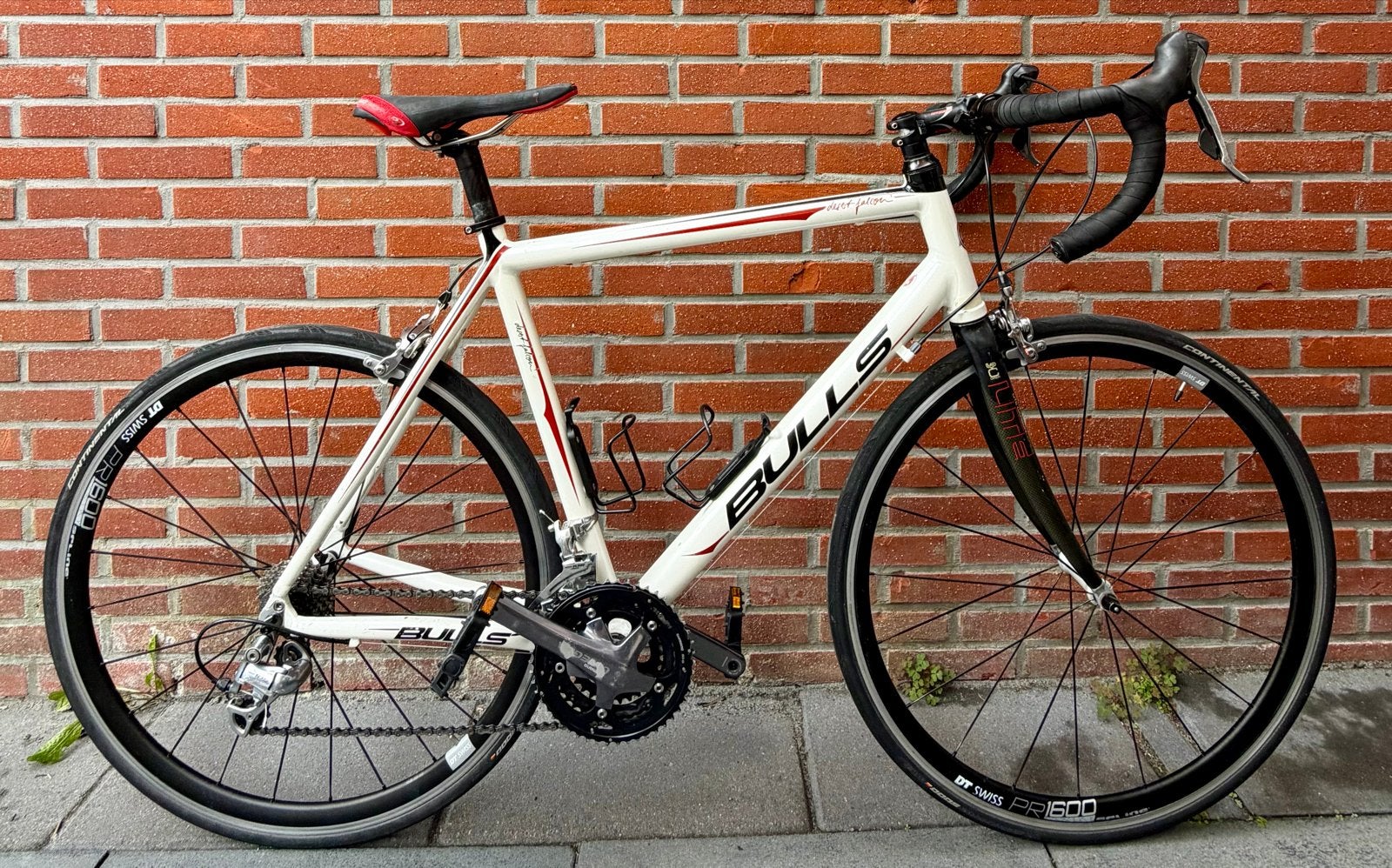 Bulls racefiets - Wit/Rood - Zo goed als nieuw, Ophalen, 28 inch, Aluminium, Zo goed als nieuw