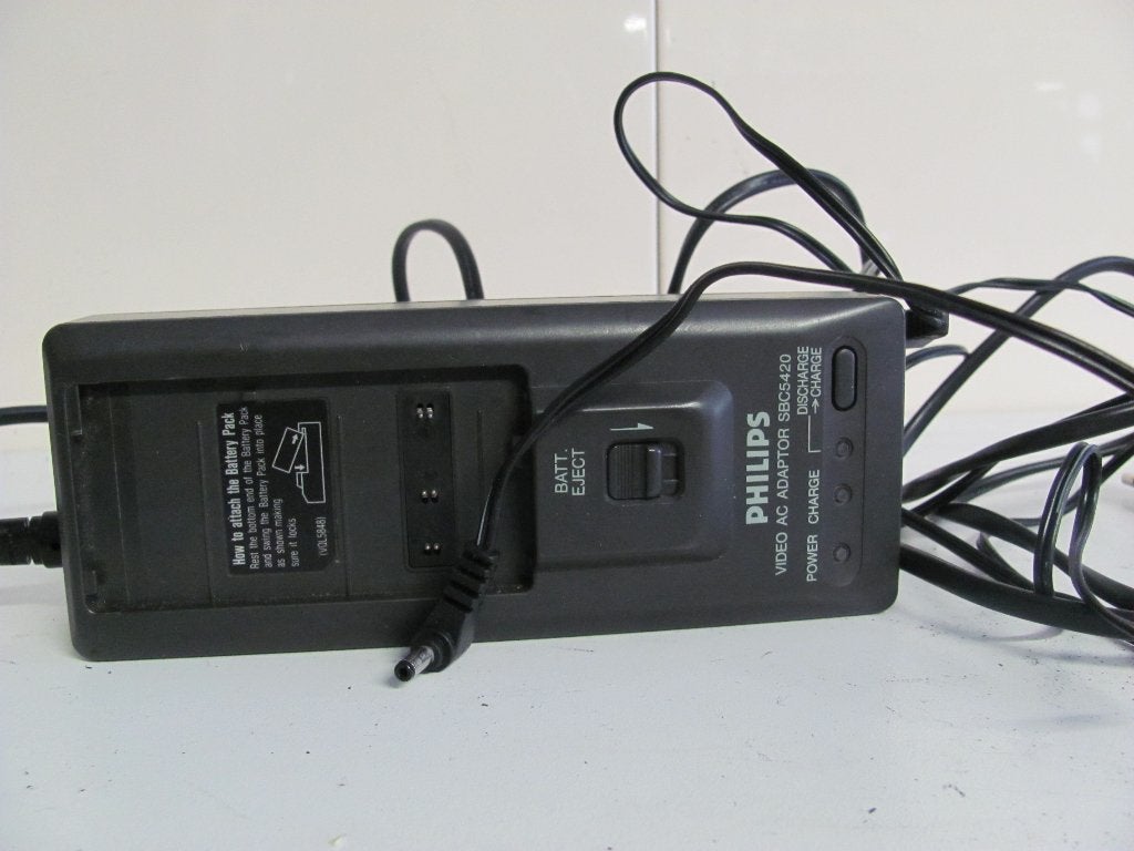 PHILIPS VIDEO AC ADAPTER sbc5420 oplader voor de accu, Ophalen of Verzenden, Gebruikt
