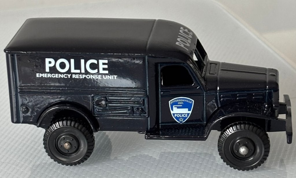 Lledo Days Gone 1939 Chevrolet  1:43 nieuw staat, Ophalen of Verzenden, Nieuw, Auto