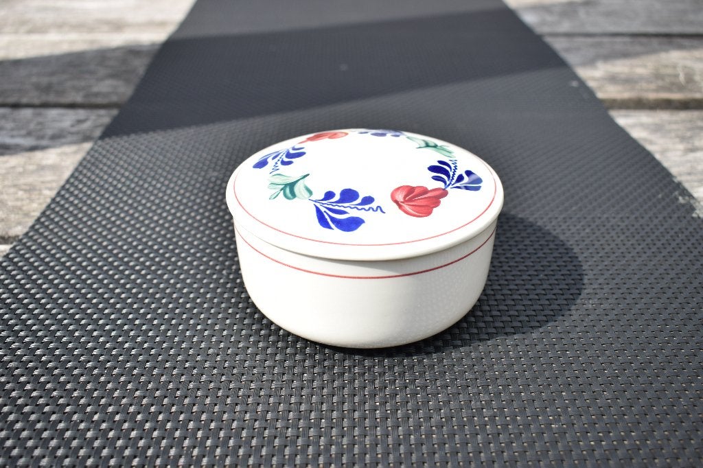 TE KOOP BOERENBONT, Villeroy & Boch, Ophalen of Verzenden, Aardewerk, Schaal of Schalen
