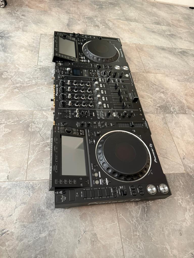 2x CDJ2000 NSX2 en DJM900 NSX2, Ophalen, Zo goed als nieuw, Pioneer
