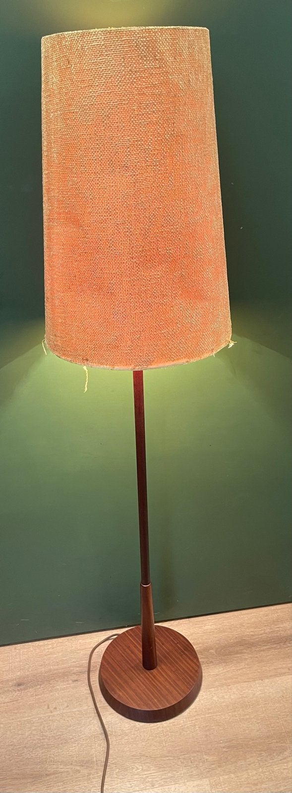 Vintage - Temde Leuchten - W. Germany - vloerlamp - jaren 60, Ophalen of Verzenden, Gebruikt, Hout, 150 tot 200 cm