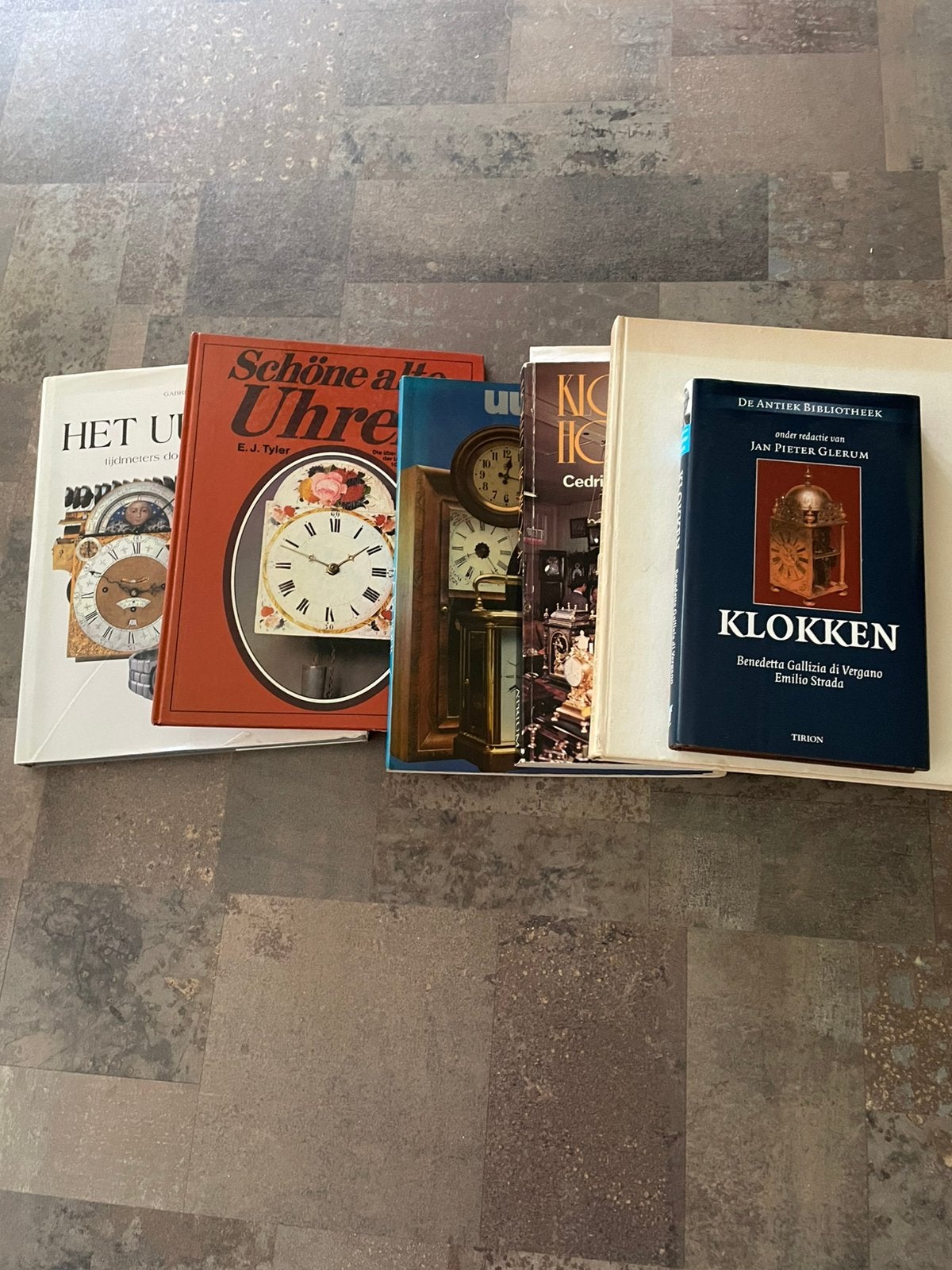 Diverse klokken en horloge boeken, Boeken, Ophalen of Verzenden, Overige onderwerpen