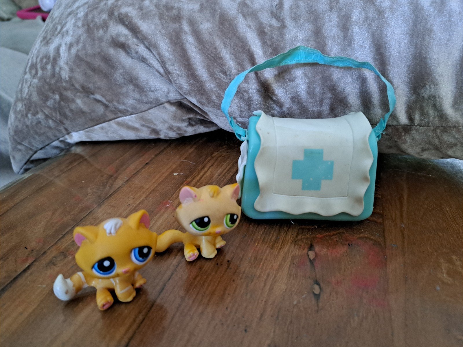 LPS Littlest Pet Shop Katjes met Dokterstasje, Kinderen en Baby's, Ophalen of Verzenden, Gebruikt, Jongen of Meisje