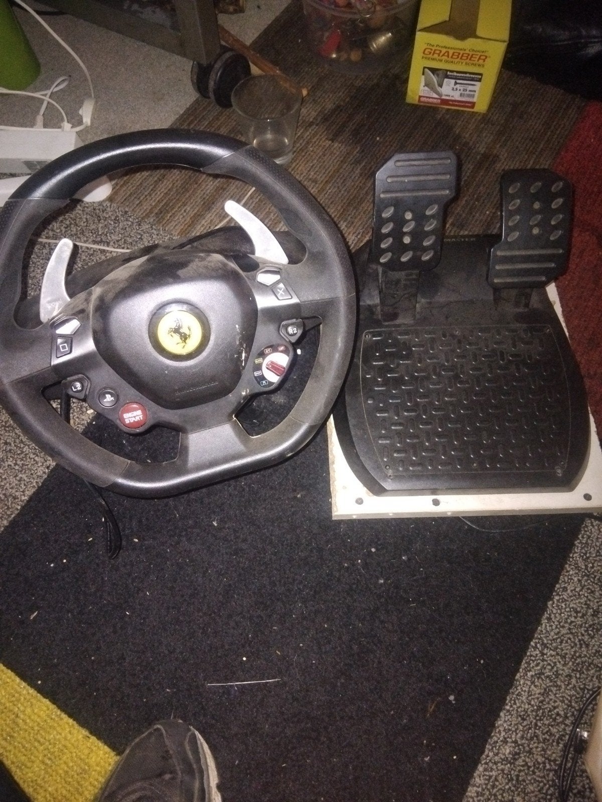 Thrustmaster Ferrari racestuur met pedalen voor PlayStation, Ophalen, Racestuur, Gebruikt, PlayStation