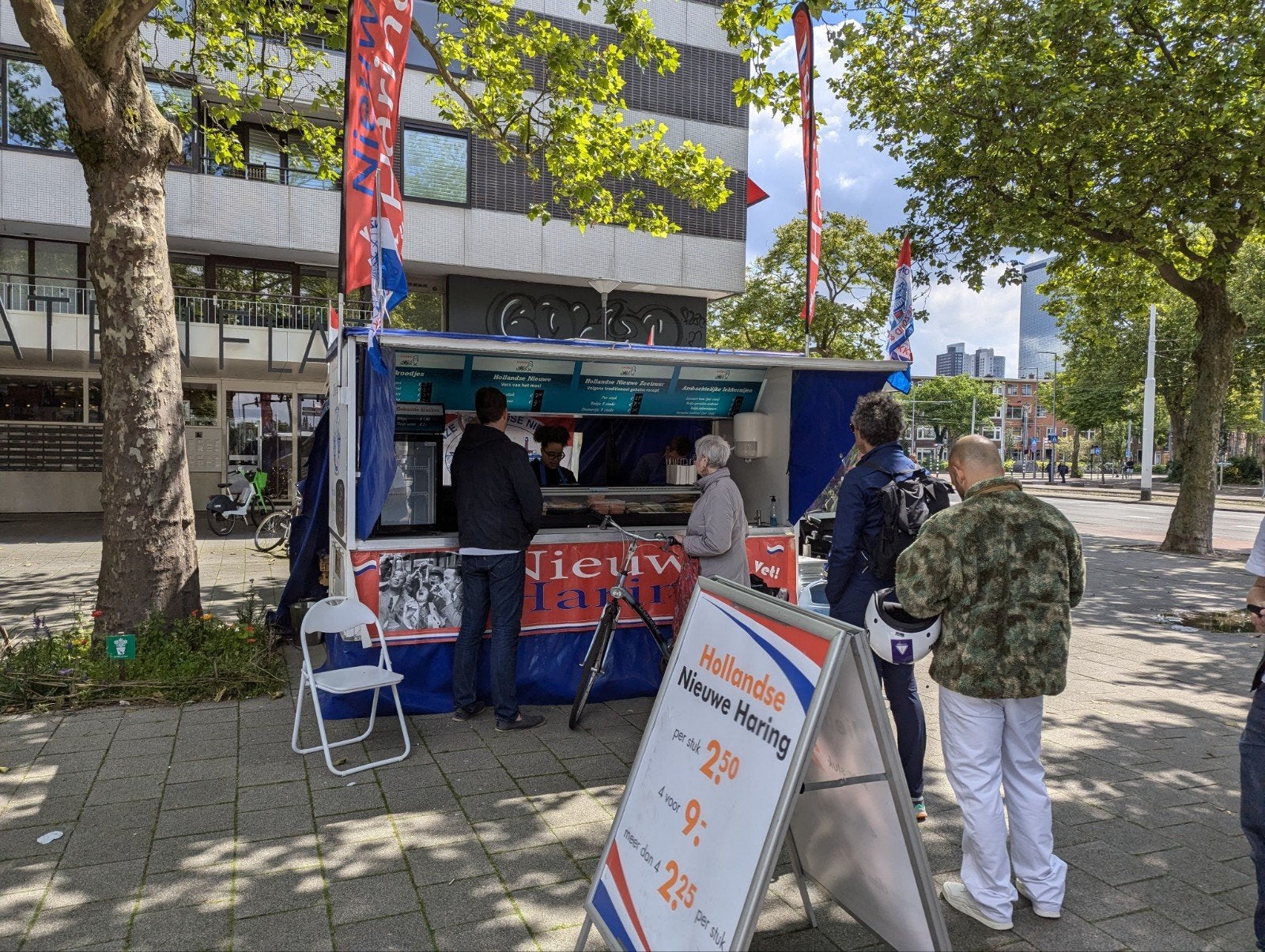 Medewerker haring kraam., Overige vormen