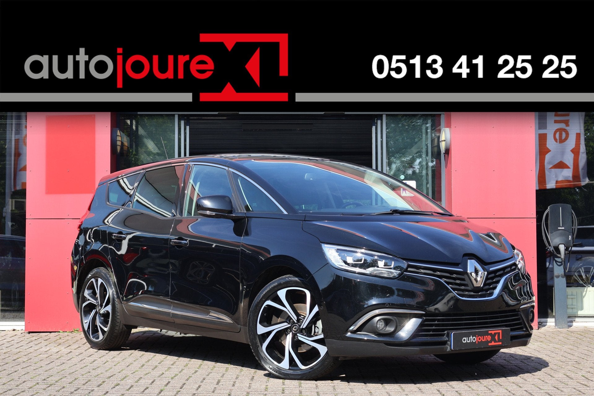 Renault Grand Scénic 1.3 TCe Bose | Automaat | 7-persoons |, 4 cilinders, Zwart, 1330 cc, Bedrijf