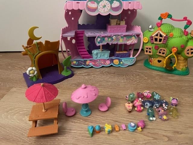 Hatchimal speelset + extra's, Ophalen, Gebruikt