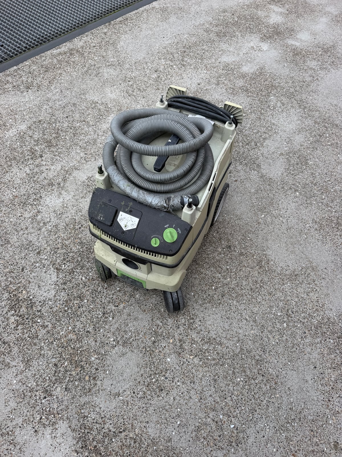 Festool stofzuiger - Werkt niet optimaal, Inclusief accessoires, Industriële stofzuiger, Niet werkend, Ophalen