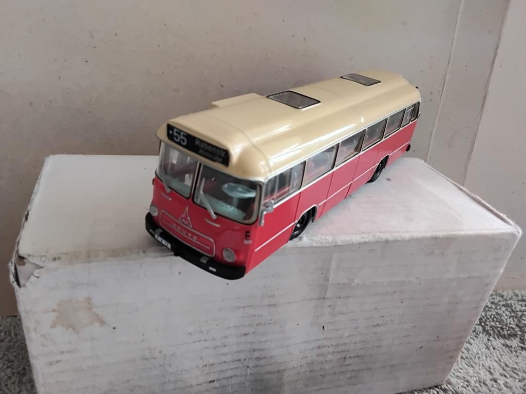 MAGIRUS -DEUTZ  SATURN II   SCHAAL  1: 72, Ophalen of Verzenden