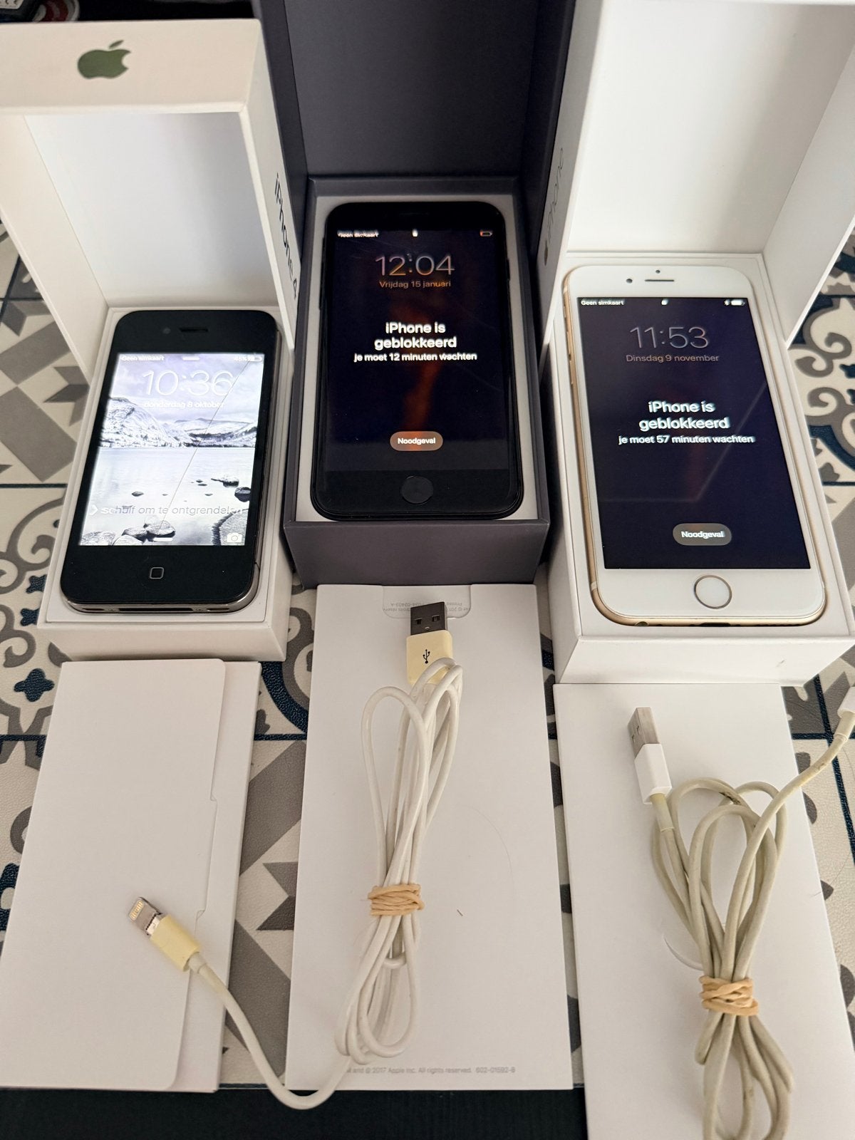 Partij iPhones (oude generatie) - iPhone 4 werkend, Telecommunicatie, Ophalen, Gebruikt, Zonder abonnement, IPhone 4