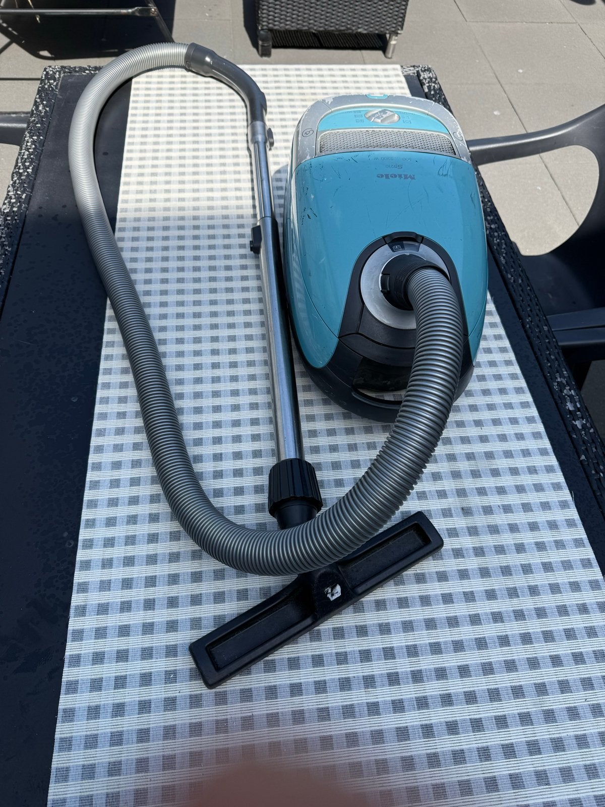 Miele S5210 Sledestofzuiger - 2200W - Turquoise, Witgoed en Apparatuur, Stofzuigers, Inclusief accessoires, Gebruikt, Miele, 2000 watt of meer