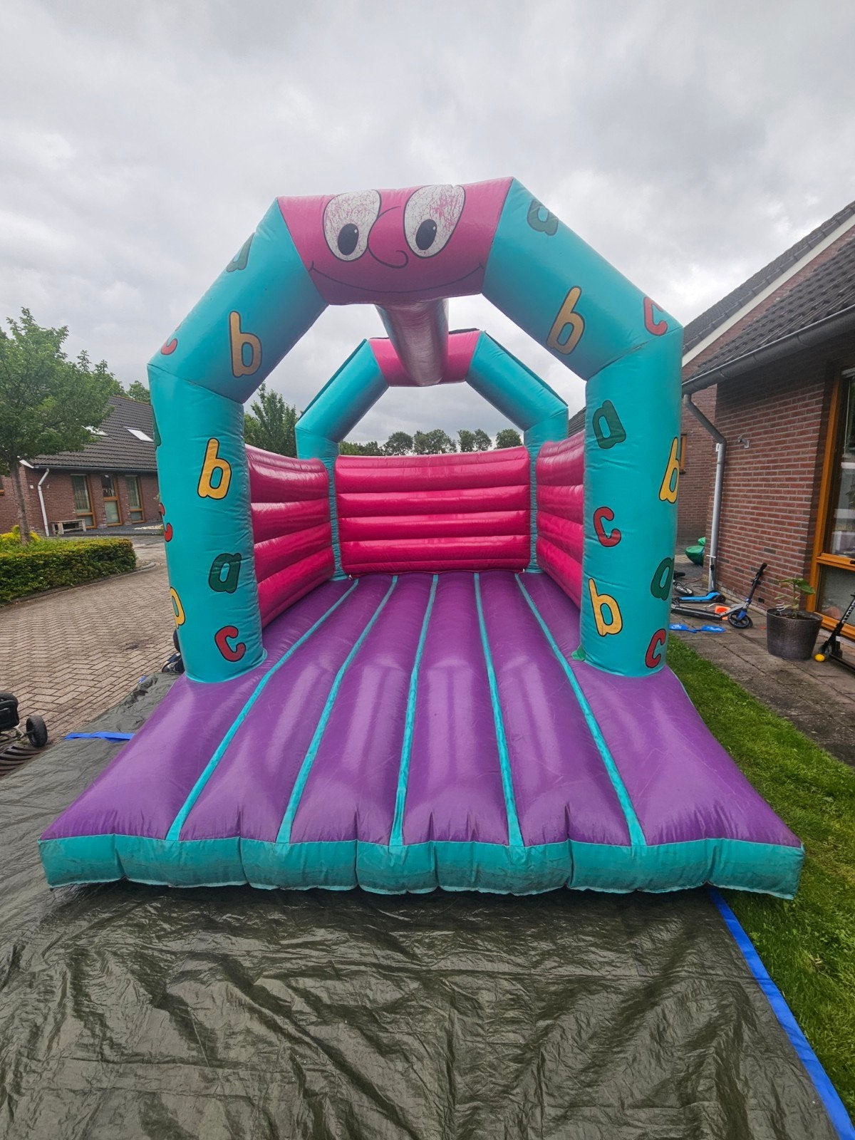 Springkussen te koop 2.90 x 4.00 x H 3.00, Kinderen en Baby's, Ophalen, Gebruikt