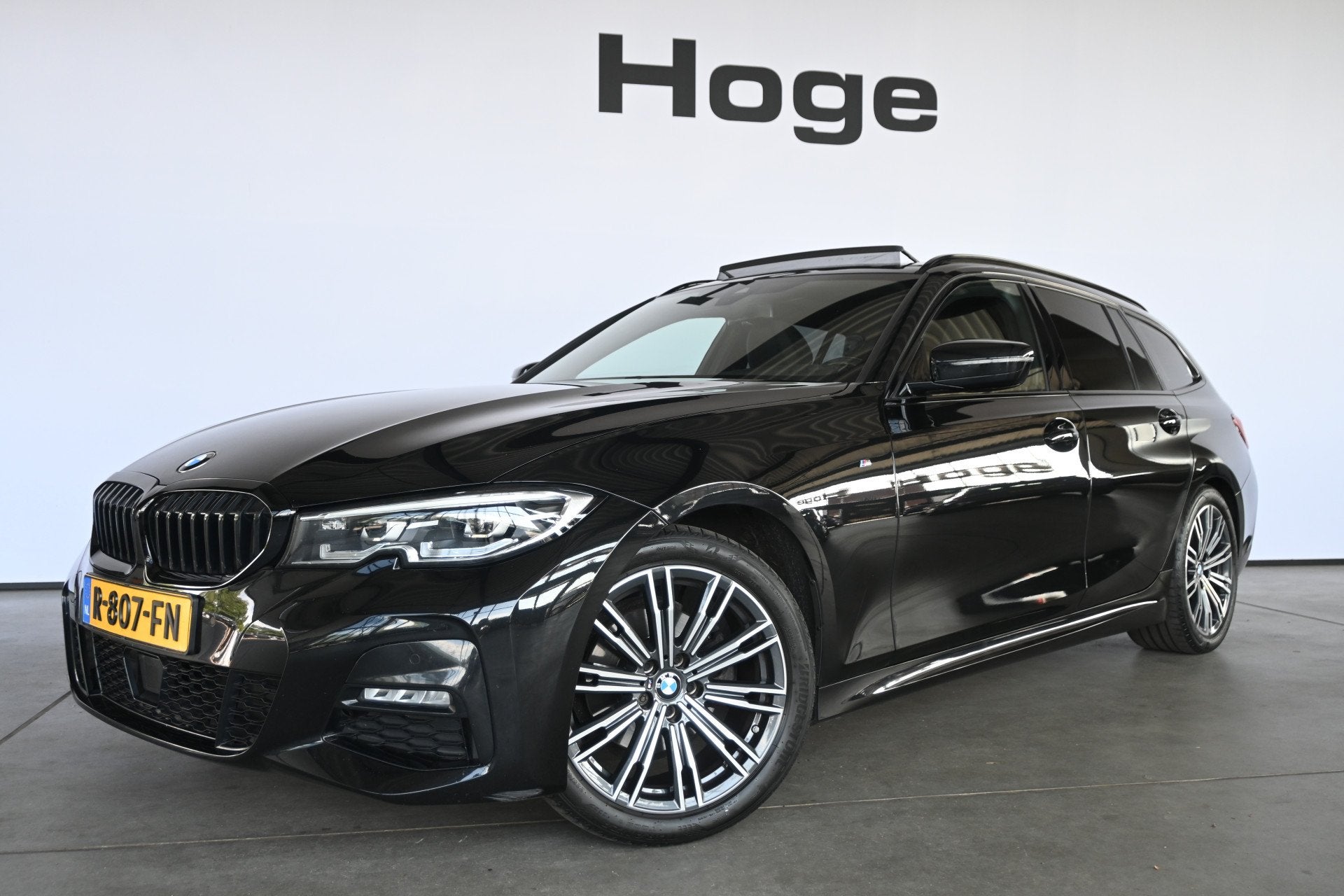 BMW 3 Serie Touring 320i Automaat Business Edition Plus M-Pa, Auto's, 1998 cc, 4 cilinders, Met garantie (alle), Zwart