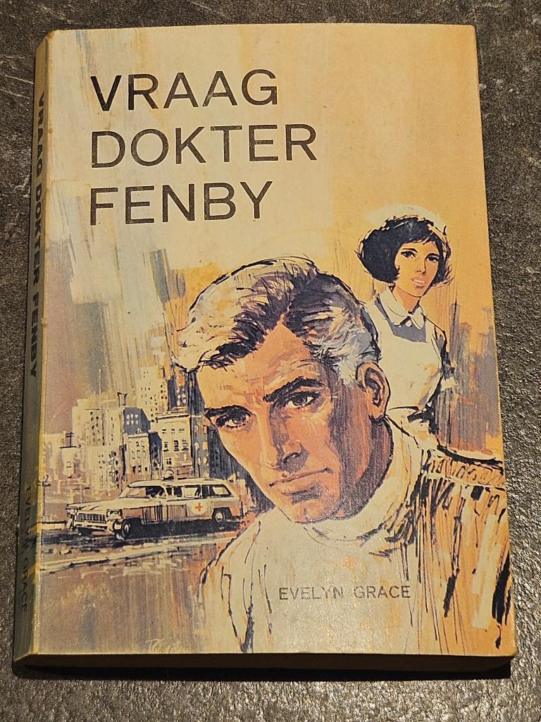 Vraag Dokter Fenby pocket roman van Evalyn Grace, Ophalen of Verzenden, Gelezen