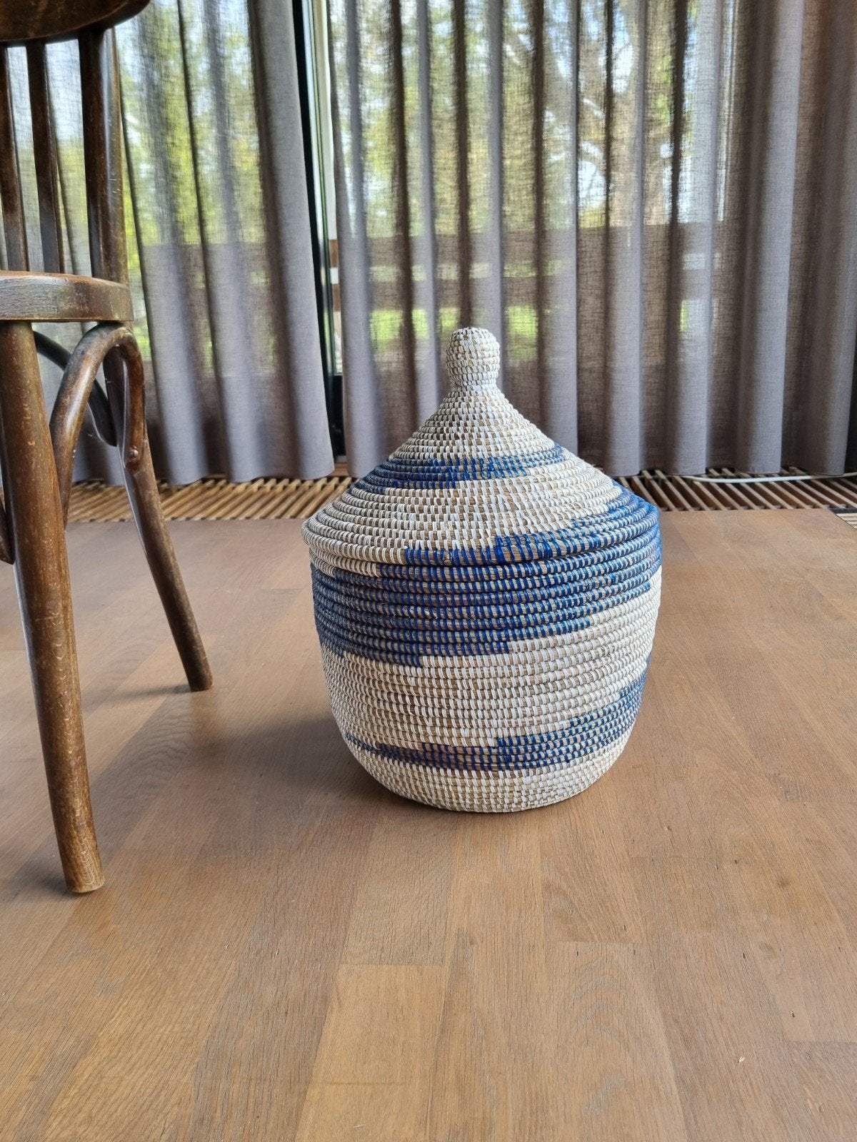 afrikaanse zeegras opbergmand wit blauw  tajine speelgoed, Ophalen of Verzenden, Rond