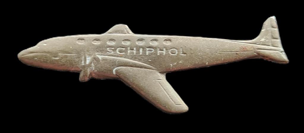 Schiphol speld- d.grijs metaal, Verzenden, Zo goed als nieuw, Transport, Speldje of Pin